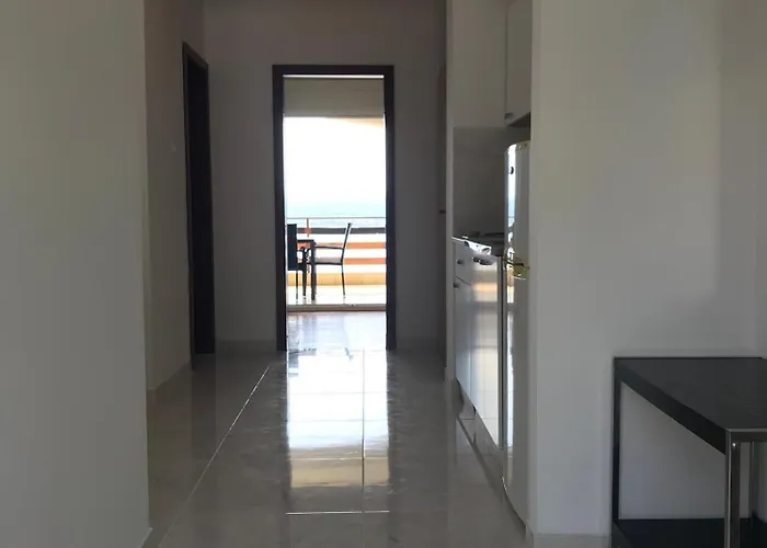 Διαμέρισμα Seaview L *